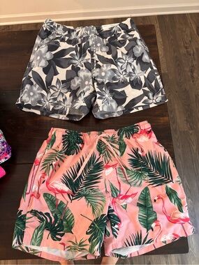 American Eagle Outfitters Black and Cream Floral Drawstring Shorts